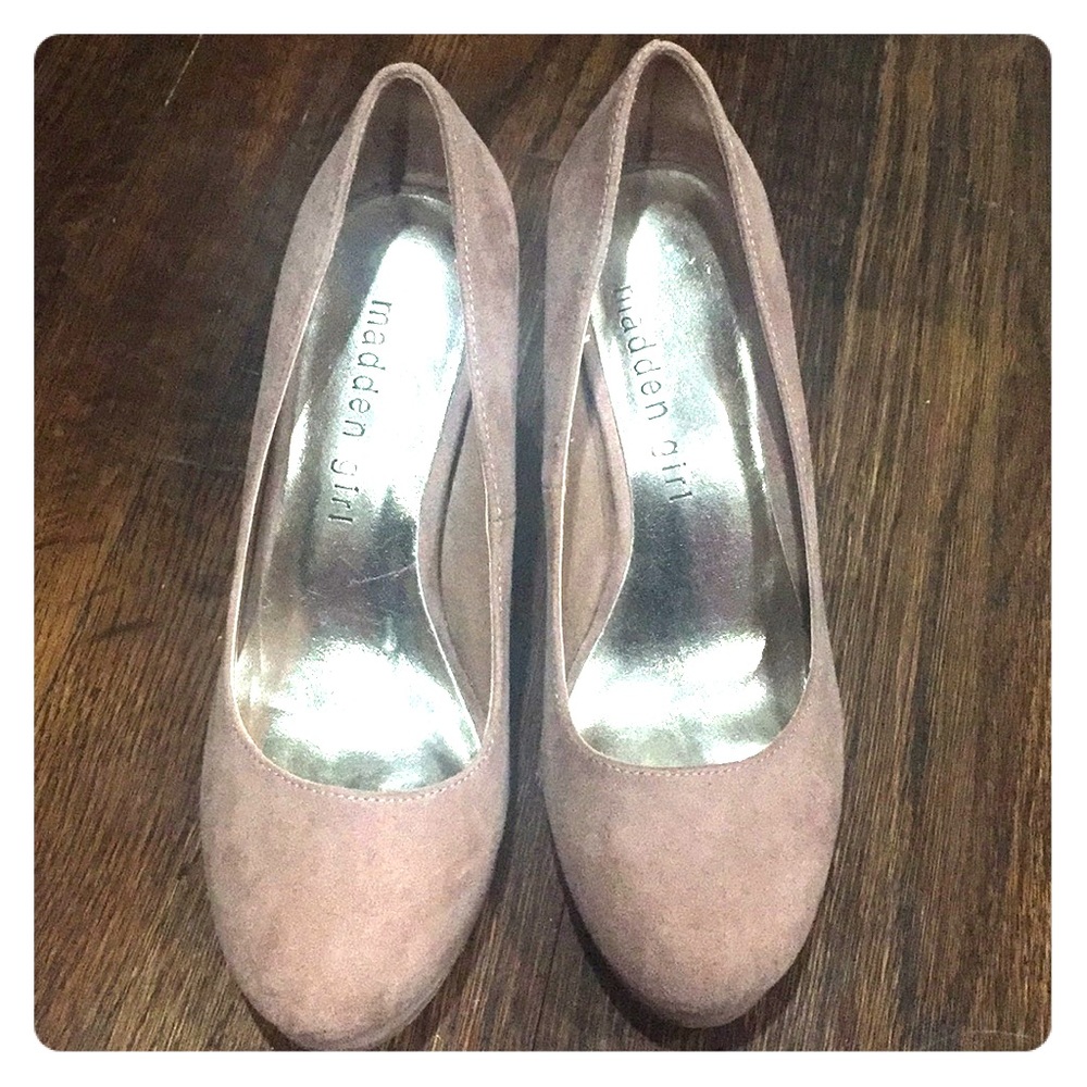 Madden Girl Size 6 Tan With Pink Undertone Heels